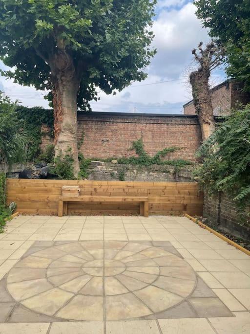 West London Stunning Garden Flat - Period Features Apartment Exterior photo